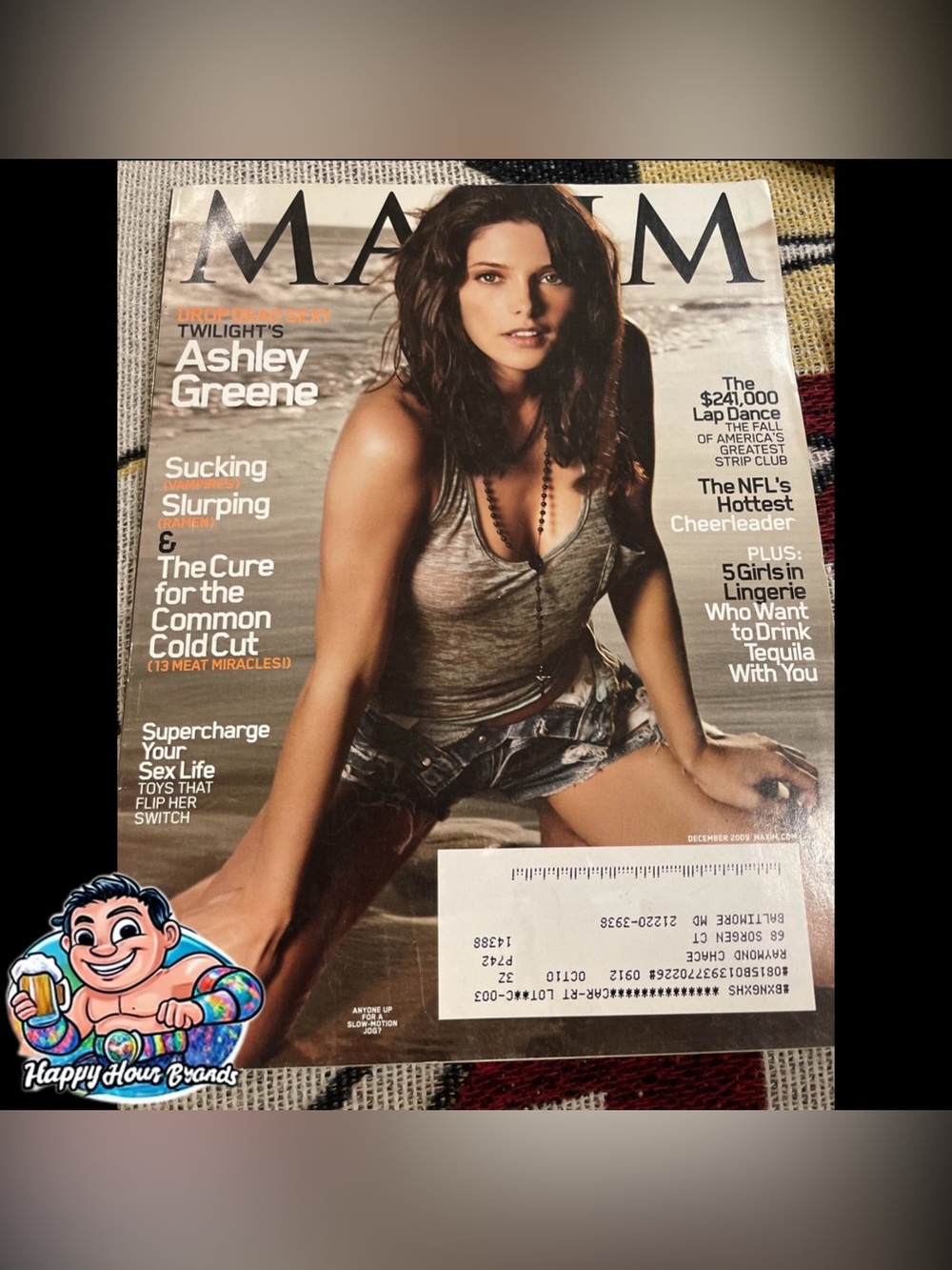 Maxim Magazine December 2009 Twilight Ashley Greene Girls in Lingerie